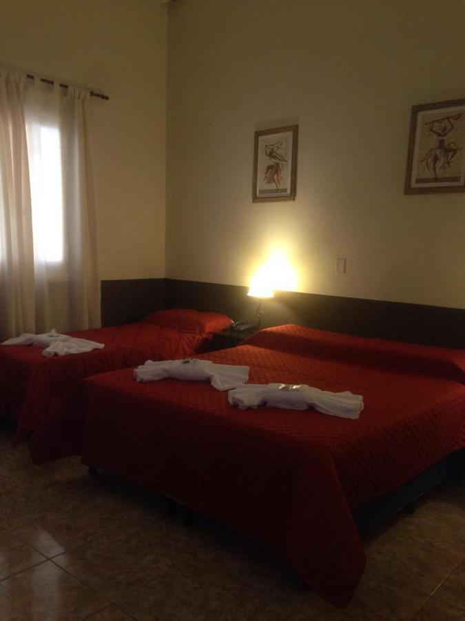 Pacha Anexo Rooms سالتا المظهر الخارجي الصورة